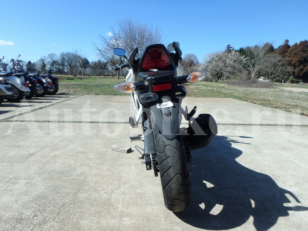 Купить мотоцикл Honda CBR250R-3 2011 фото 7